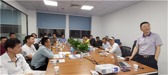 亞泰光電總經理鄭翔